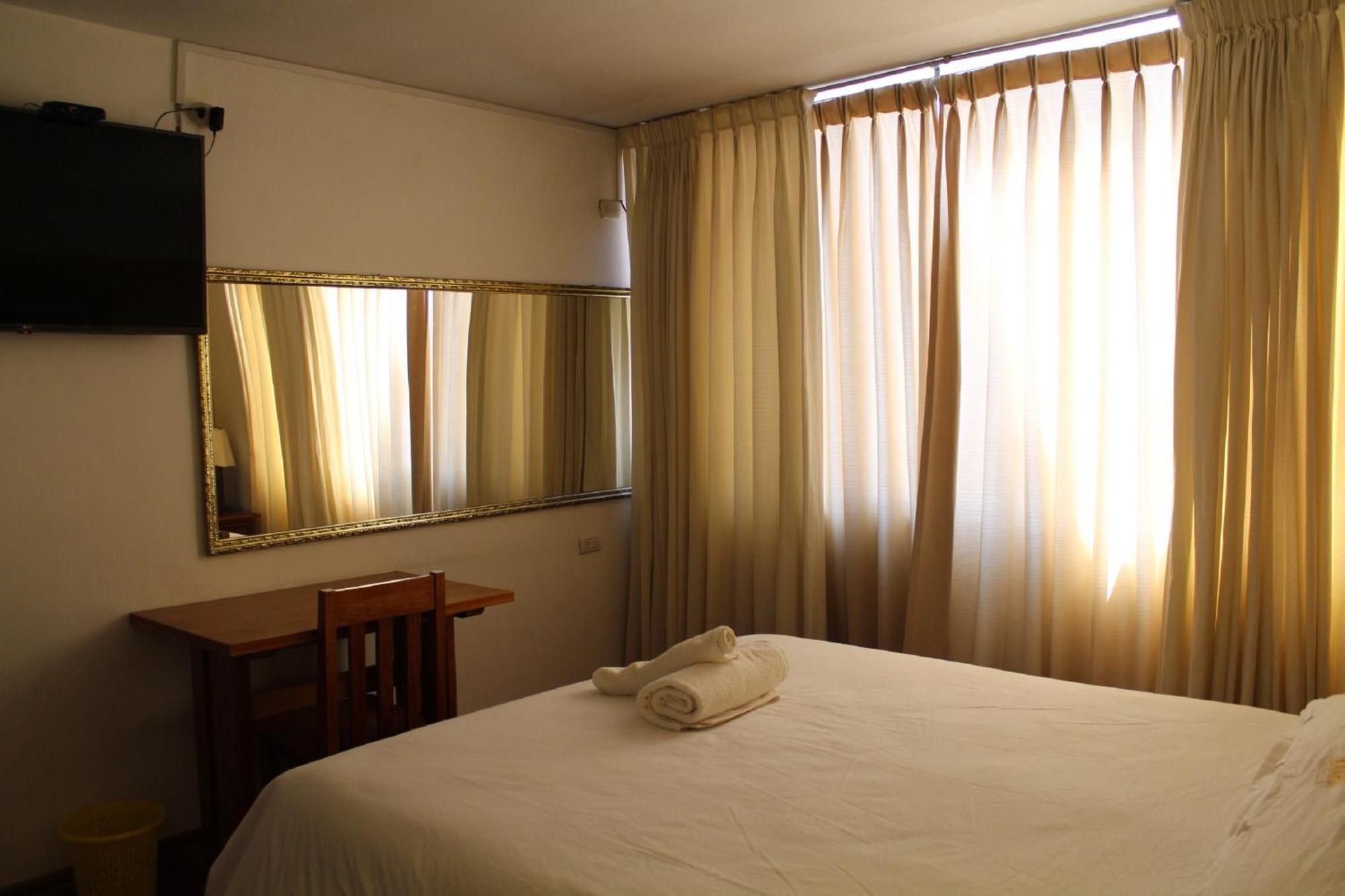 Kaaro Hotel El Buho Puno Kültér fotó