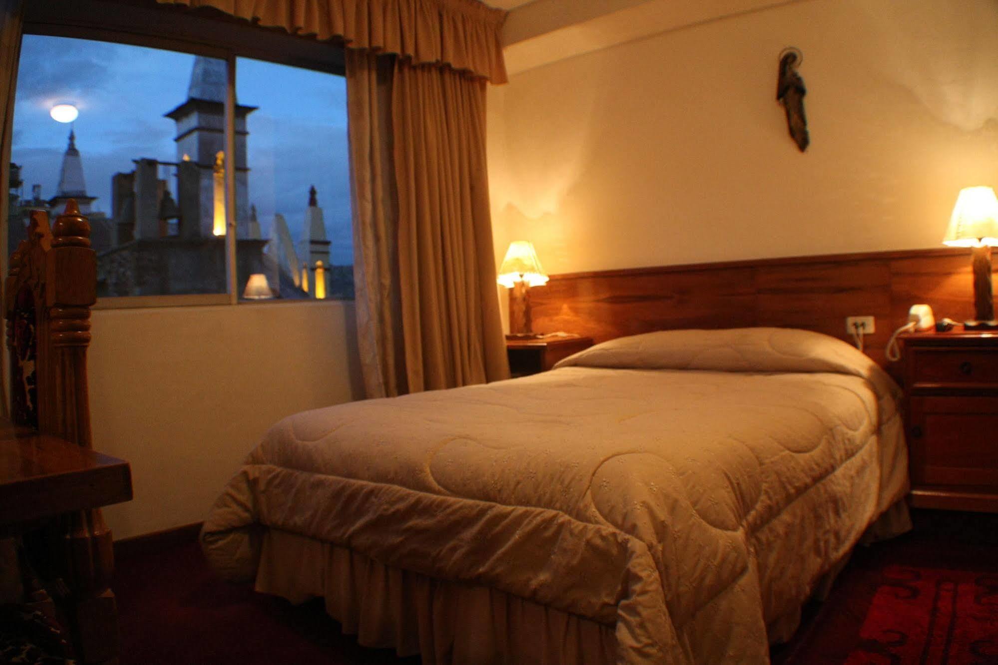 Kaaro Hotel El Buho Puno Kültér fotó